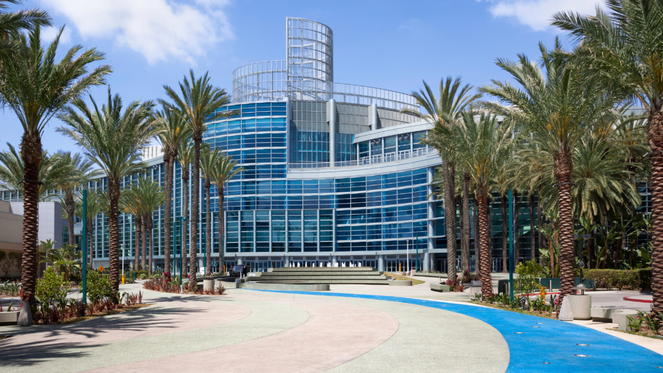 Modern convention center with spacious exhibition halls, designed to support healthy indoor air quality through advanced ventilation and air monitoring systems.